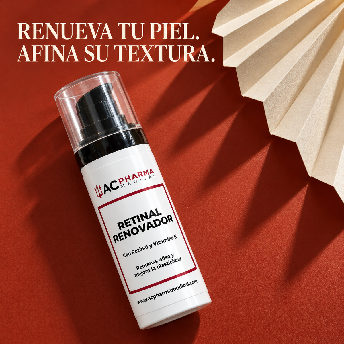 Envase de Retinal Renovador sobre fondo terracota con papel plegado y sombras diagonales